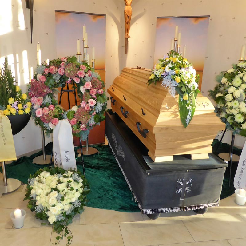Trauerhalle Dunschen am Friedhof
